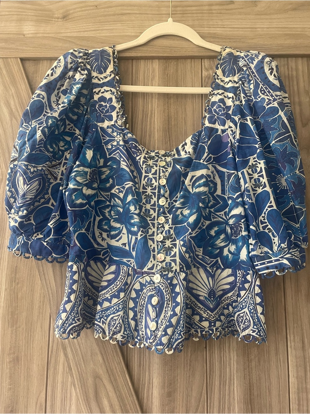 FARM Rio Blue & White Floral Puff-Sleeve Blouse